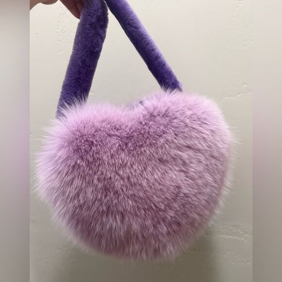One of a kind! Premium Real Fox Fur Heart Shaped Bag & 2 Straps & Fur Ball Charm - Picture 9 of 17